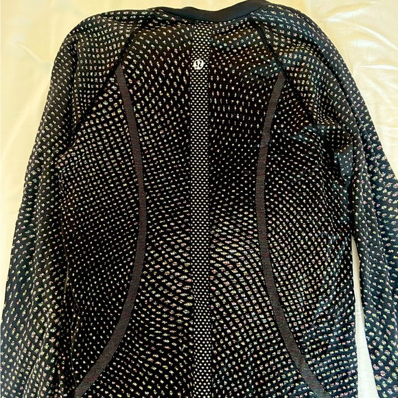 Lululemon Swiftly Tech Long Sleeve 2.0 in Grid Warp Black/Neon Multi - Picture 4 of 4